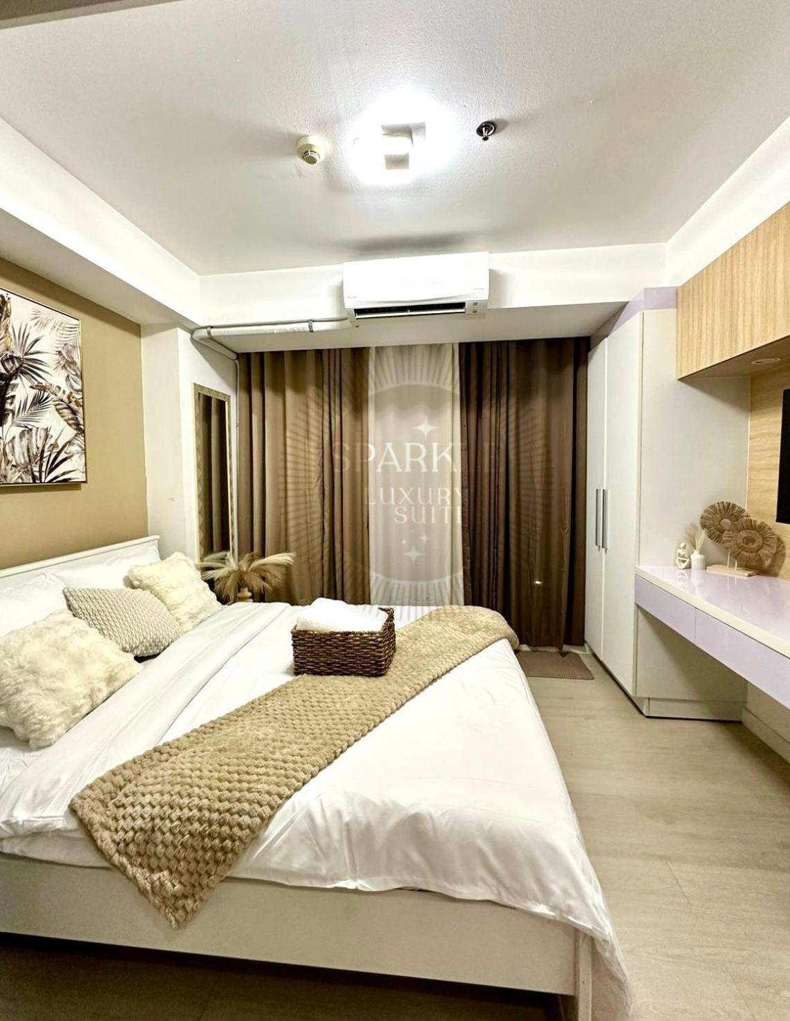 Azure Beach Club Taguig Eksteriør billede